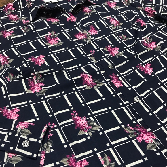 Charter Club Navy & Fushcia Floral Button Blouse - Picture 4 of 7